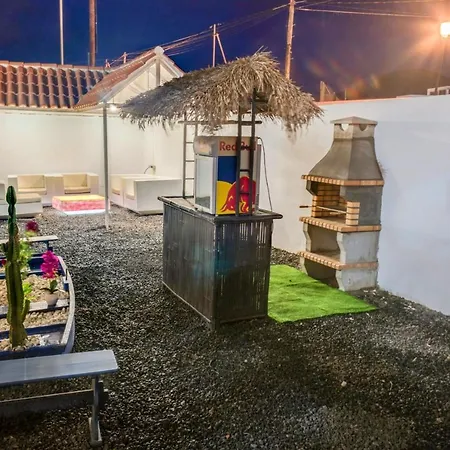 3 Bedrooms House With Sauna Enclosed Garden And Wifi At 4 Km Away From The Beach Prázdninový dům La Oliva