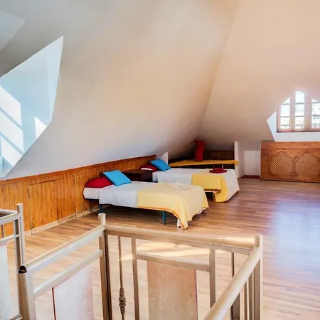 3 Bedrooms House With Sauna Enclosed Garden And Wifi At 4 Km Away From The Beach
