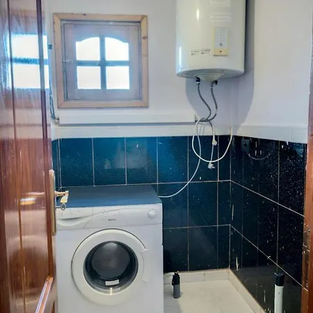 3 Bedrooms House With Sauna Enclosed Garden And Wifi At 4 Km Away From The Beach 度假居 拉·奥利瓦