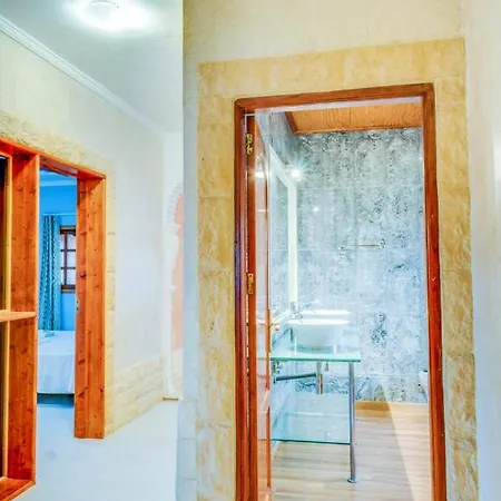 度假居 3 Bedrooms House With Sauna Enclosed Garden And Wifi At 4 Km Away From The Beach 拉·奥利瓦